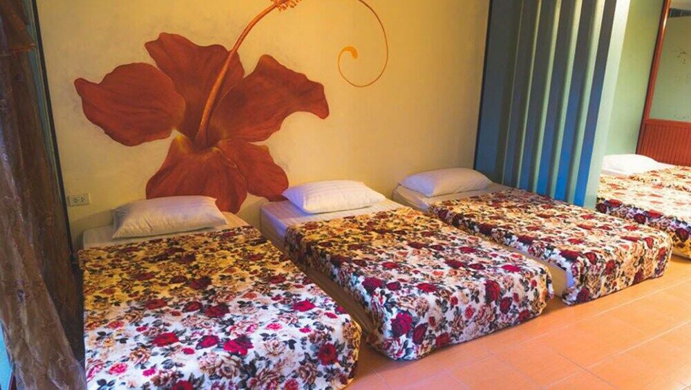 Bee Sleep Hostel Koh Chang Klong Prao Beach Buitenkant foto
